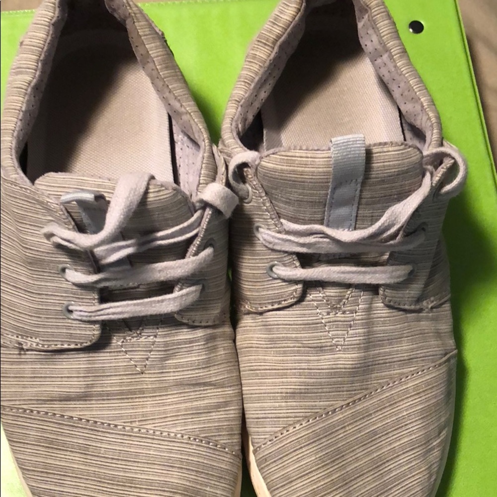 TOMS
